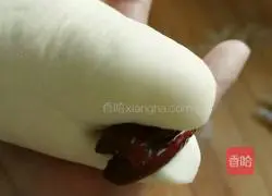 Illustration of how to make carp steamed buns 11