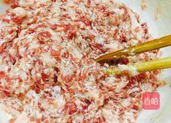 Illustration of how to make carrot meat buns 8