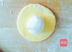Illustration of how to make red date and pumpkin steamed buns 5