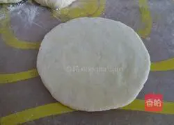 Leeks and eggs Illustration of how to make shrimp skin dumplings 11