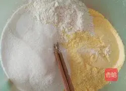 Illustration of how to make sweet corn cakes 1