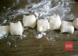 Illustration of how to make hedgehog steamed buns 5