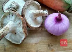 Illustration of how to make vegetarian fried noodles 1