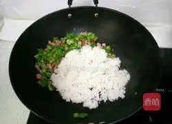 Illustration of how to make Sanding Fried Rice 7