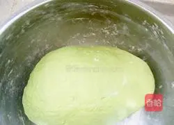 Illustration of how to make green dumplings 3