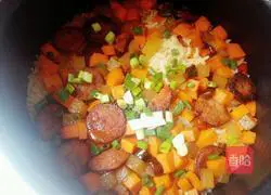 Illustration of braised sausage rice 13