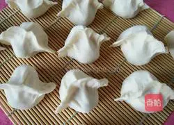 Illustration of how to make tofu stuffed dumplings 12