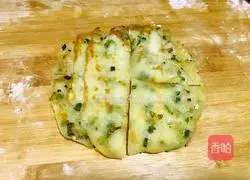 Illustration of how to make scallion oil thousand-layer pancake 17
