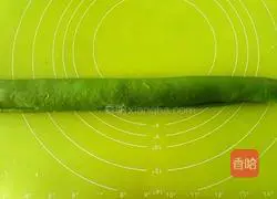 Illustration of how to make cabbage (Baicai) dumplings 11