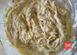 Zucchini Egg Pancake Recipe Illustration 3