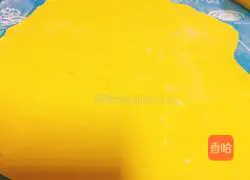 Illustration of how to make pumpkin milk-flavored steamed buns 10