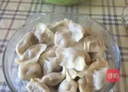 Illustration of how to make winter dumplings 8