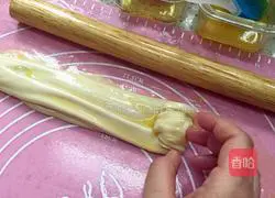 Hand-grabbing cake embryo Practice illustration 24