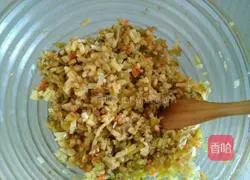 Illustration of how to make mushroom, potato and eggplant buns 8