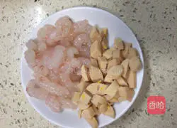 New ways to eat pineapple~How to make pineapple shrimp colorful rice Illustration 4