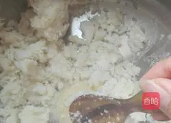 Illustration of how to make sweet potato, glutinous rice and bean paste pancakes 3