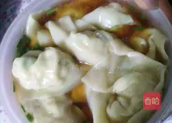 Illustration of how to make wontons 4