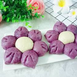 Violet steamed buns