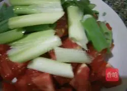 Illustration of how to make tomato and egg noodles 1