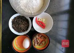 Illustration of how to make pickle cakes 1