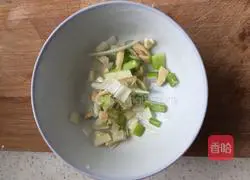 Illustration of how to make salty noodles 4