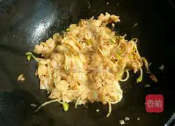 Illustration of Korean Spicy Cabbage Fried Rice 6