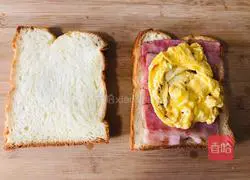 Five-minute breakfast, bacon fried egg sandwich recipe 4