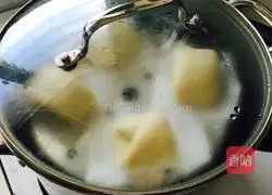 Fresh Illustration of how to make milk steamed buns 9