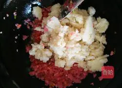 Illustration of how to make pickled cabbage buns 7