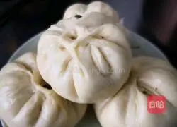 Illustration of how to make steamed stuffed buns with egg, tofu and vermicelli stuffing 10
