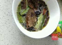 Illustration of how to make farmers’ scallion oil noodles 2