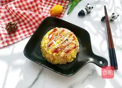Illustration of how to make egg fried rice 13