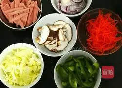 Illustration of how to make special fried noodles 5