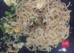Egg Chili Fried Noodles (Homemade Sliced Noodles^) Recipe 18