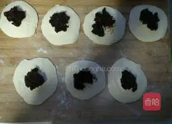 Illustration of how to make bean paste cake 9