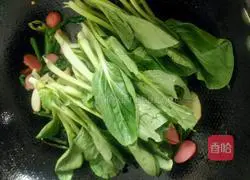 Shredded pork and vegetables Illustration of how to make fried noodles 8