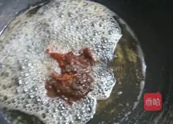 Illustration of how to make bean and pork dumpling stuffing 5