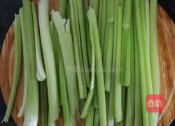 Illustration of how to make Yuanbao dumplings 2