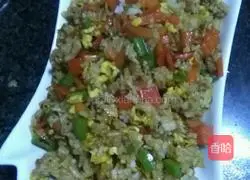 Illustration of three-color egg fried rice 12