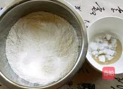 Illustration of how to make rose steamed buns 1