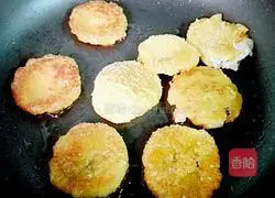 Illustration of how to make fried pumpkin cake 4