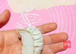 Illustration of how to make fungus and egg dumplings 16