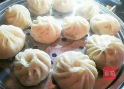 Illustration of how to make big meat buns 14