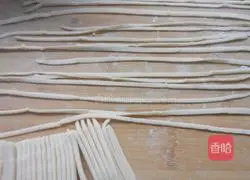 Illustration of how to make noodles 4