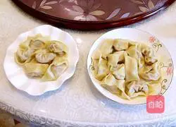 Illustration of how to make wontons with mushrooms and cabbage 6