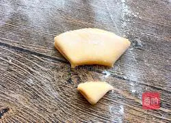 Illustration of how to make double-layered buns 13