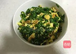 Illustration of how to make leek and egg buns 9