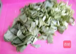 Illustration of how to make butterfly steamed buns 1