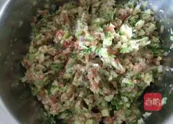 Illustration of how to make cabbage stuffed dumplings 14