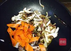 Beef Assorted Fried Noodles Recipe Illustration 5